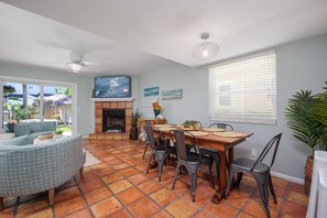 House, Multiple Beds, Balcony, Garden View | Dining - Beach Getaway (Jacksonville Beach)