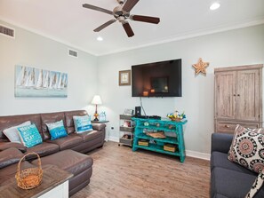 House (3 Bedrooms) | Property amenity