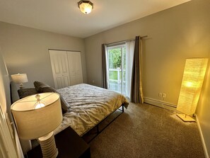 2 chambres, fer et planche Ă repasser, Wi-Fi, draps fournis