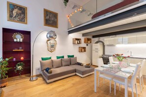 Loft Basic - flera sängar | Vardagsrum | Tv