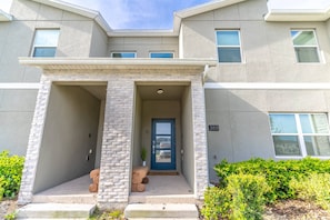 아파트 (388 Champions Gate) | 외관