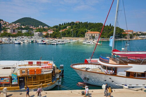 Boutique Garden Rooms