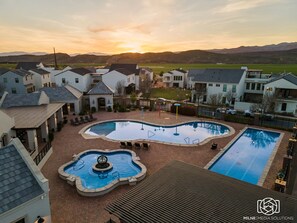 House, 3 Bedrooms | Pool - Desert Bungalow #h8 3 Bedroom Home (Hurricane)