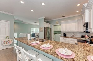House, 3 Bedrooms | Private kitchen | Fridge, oven, coffee/tea maker, toaster - Kickback Cabana managed by Beach Retreats (Holmes Beach)