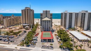 Condo (3 Bedrooms) | Comodidades da propriedade