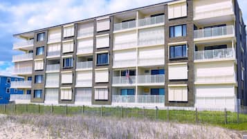 Condo, 1 Bedroom | Exterior