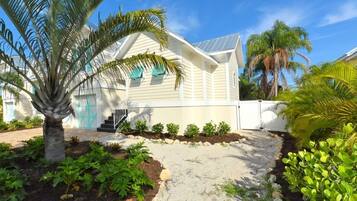 Townhome, 4 Bedrooms | Exterior