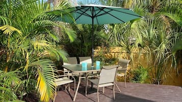 Townhome, 4 Bedrooms | Outdoor dining