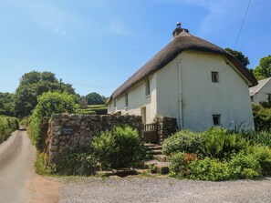 Cottage | Exterior - Langstone Farm (Okehampton)