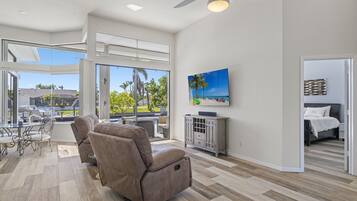 House, Multiple Beds, Patio, Pool View | Living area | TV