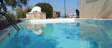 Villa, Smoking | 2 bedrooms, Internet