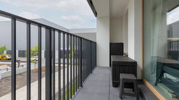 Apartment, 2 Bedrooms, Balcony | Balcony