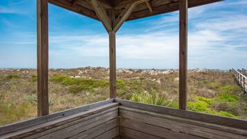 House (The Sand Castle) | Exterior