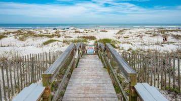 House (The Sand Castle) | Exterior