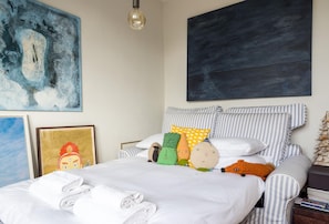 1 bedroom - Lofty Ideals (London)