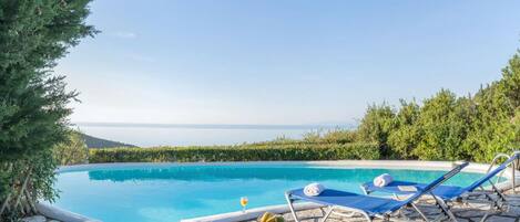 Villa, roken | 2 slaapkamers, snel internet