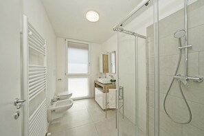 2 bedrooms - Katya Resort A3 10 by Wonderful Italy (Desenzano del Garda)