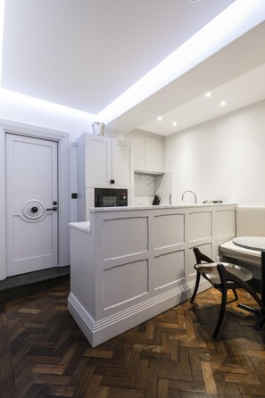 Apartment - The Marlborough Suite (London)