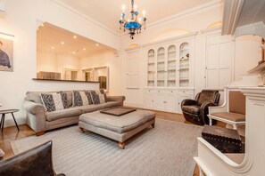 Apartment | 3 bedrooms - The Mayfair Rectory in London (London)