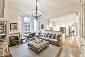 Apartment | 3 bedrooms - The Mayfair Rectory in London (London)