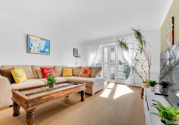 Rumah | 4 kamar tidur dan internet