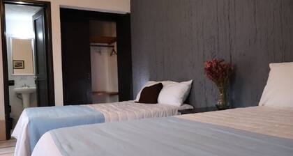 OYO Hotel San Felipe Inn