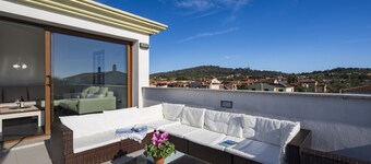 Lighthouse Holiday Home