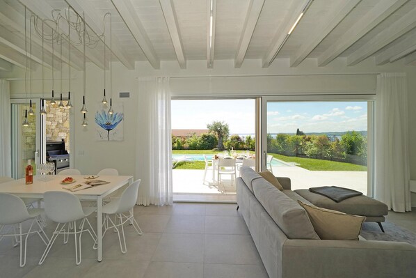 Villa | 5 Schlafzimmer