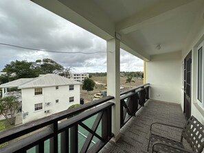 Property grounds - St. Lawrence Suites - Suite Four (Christ Church)