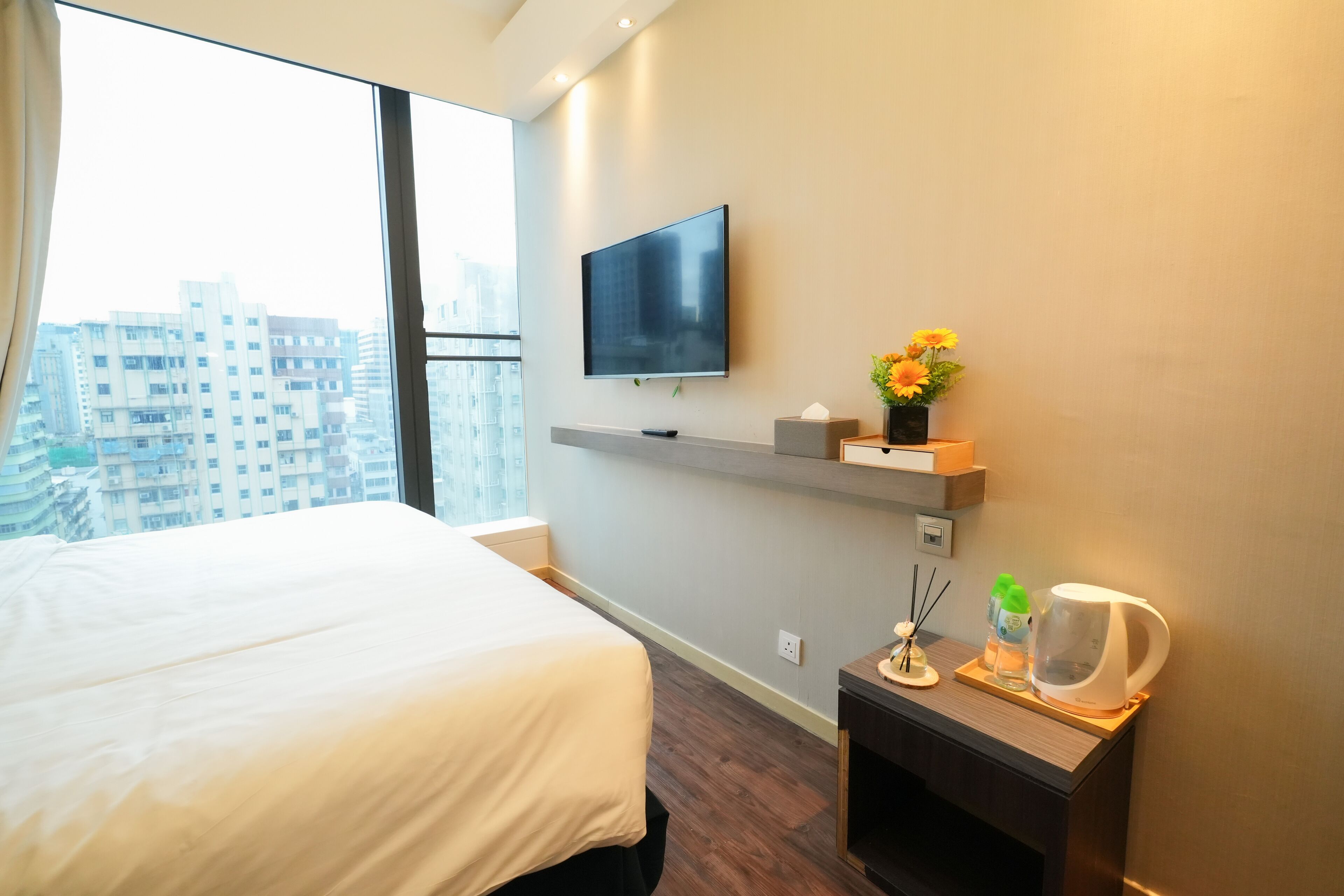 Photo - Epoch Hotel