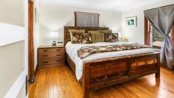 1 chambre, fer et planche Ă repasser, Wi-Fi, draps fournis