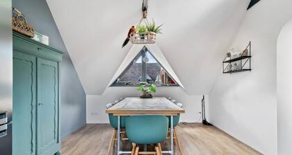 Luxe Bosvilla De Steenbok Nabij bos en Ijsselmeer