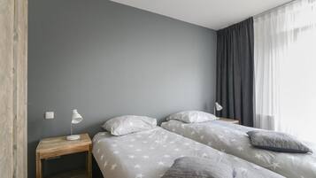 6 bedrooms