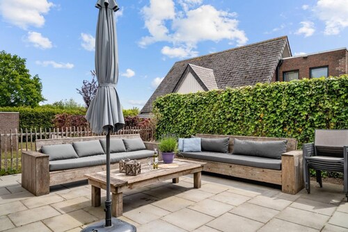 Luxe Bosvilla De Steenbok Nabij bos en Ijsselmeer