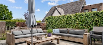 Luxe Bosvilla De Steenbok Nabij bos en Ijsselmeer