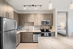 2 bedrooms - Arlington Modern 2BD 2BA Apartment (Arlington)