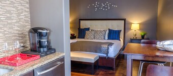 Austin Beautiful Studio Apartment