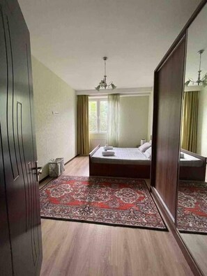 2 Schlafzimmer, Bügeleisen/Bügelbrett, WLAN, Bettwäsche