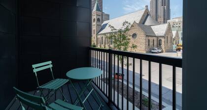 Des Moines Executive 1BD 1BA Downtown Apartment