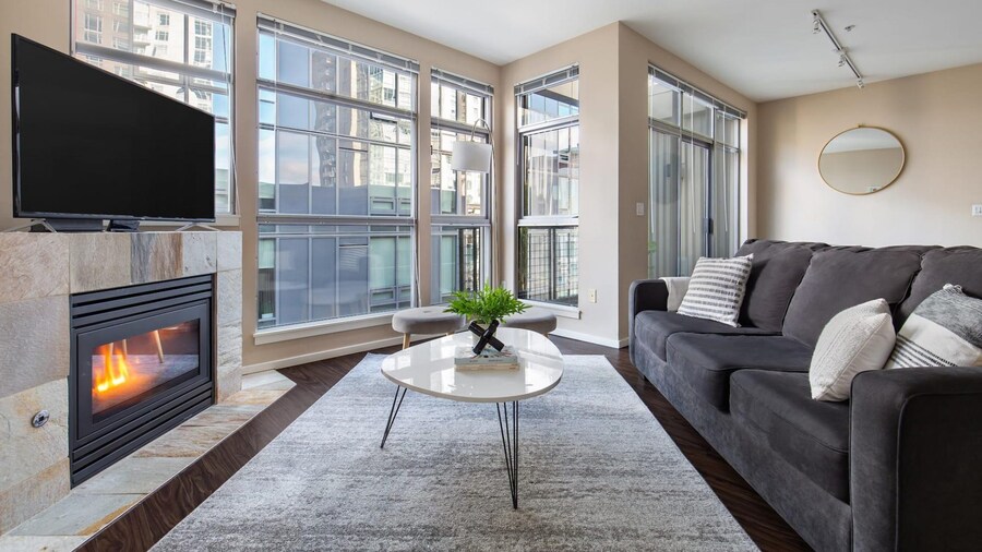 Bellevue Designer 1BD Plus Den 1BA Apartment