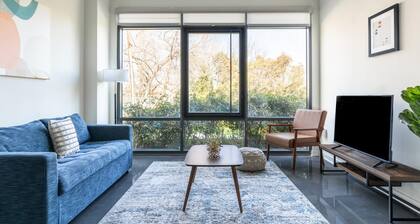 Alexandria Alluring 2BD 2BA Apartment