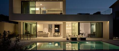 2 bedrooms, Internet