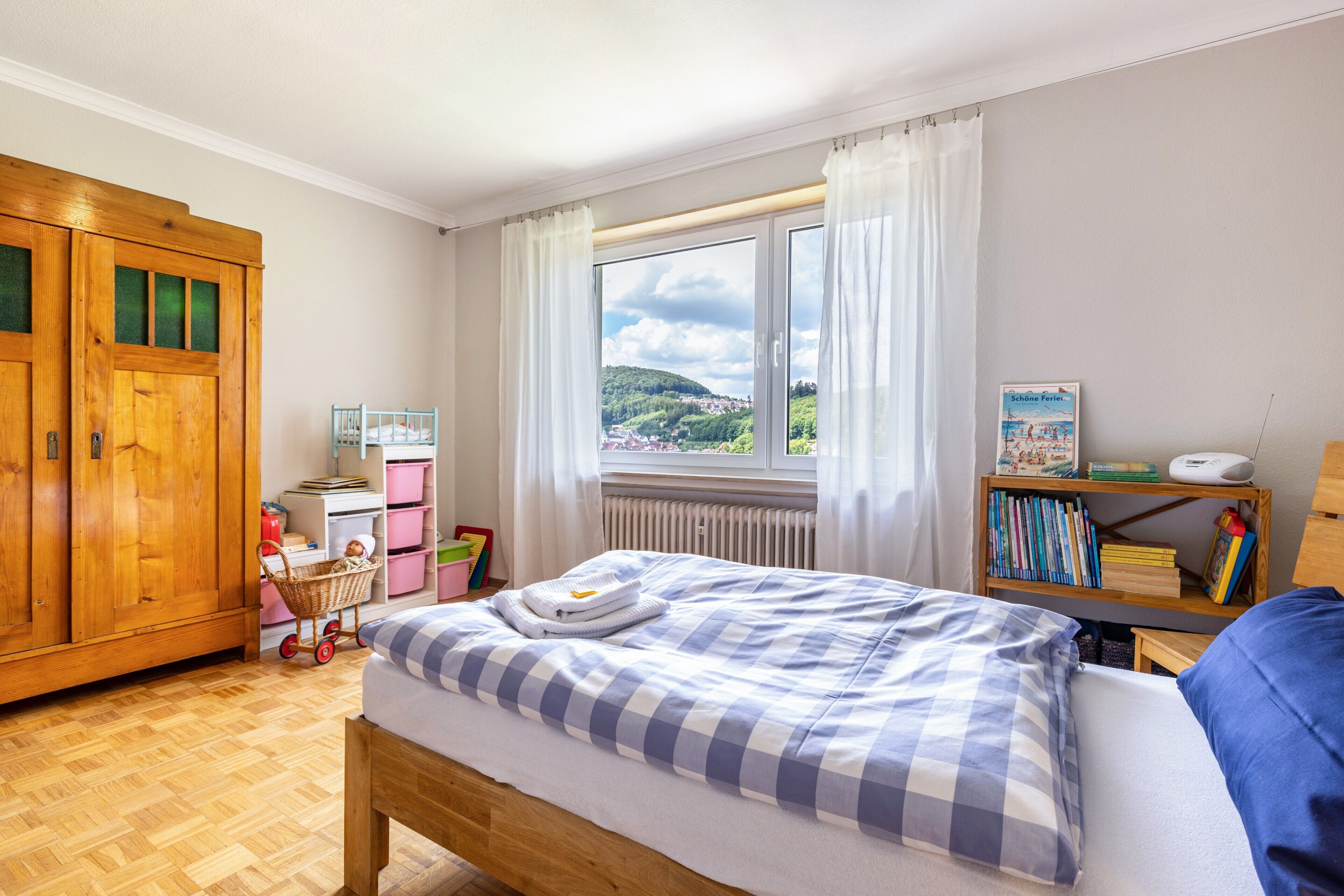 2 chambres, fer et planche à repasser, Wi-Fi gratuit, draps fournis