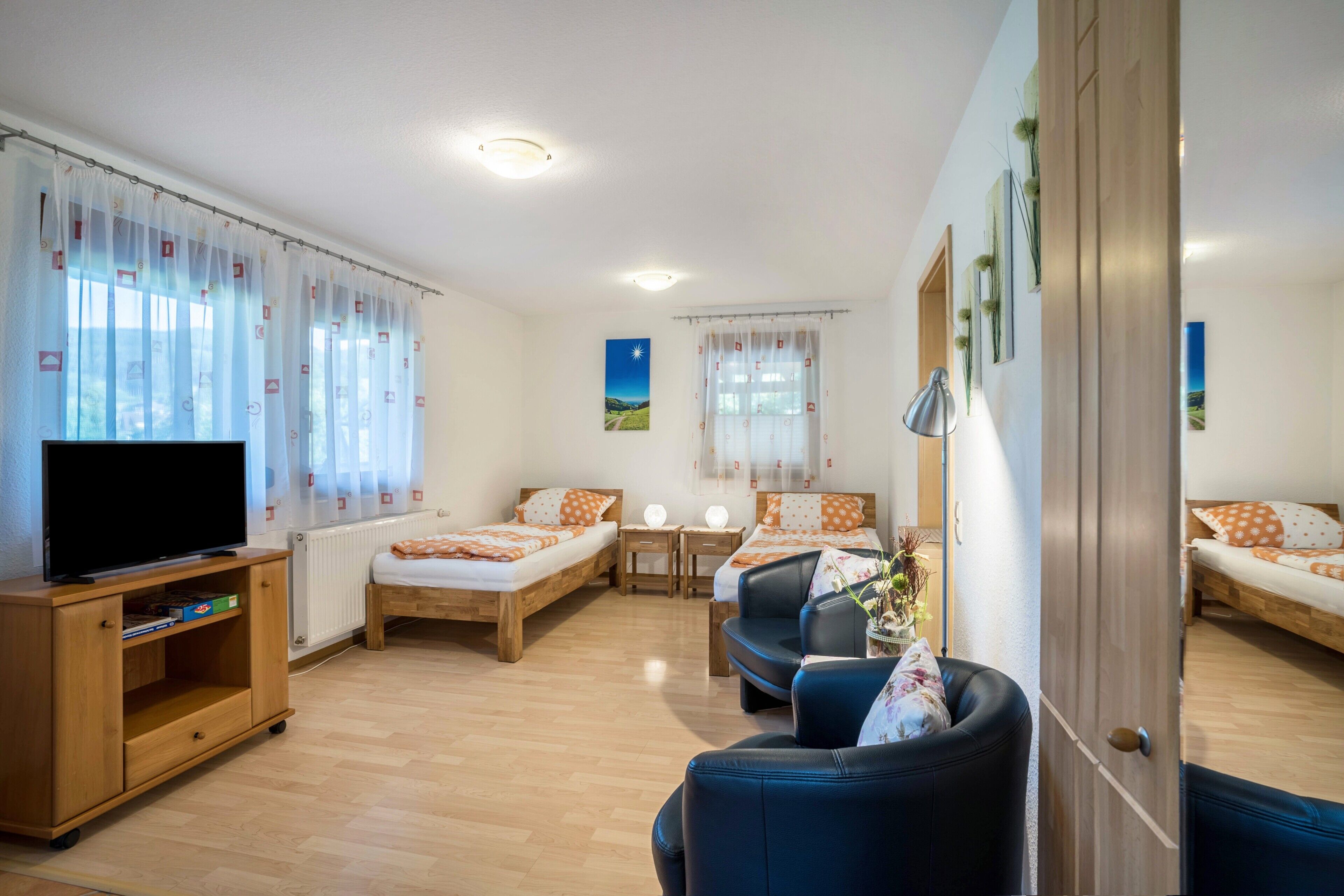 1 室のベッドルーム、WiFi (無料)、ベッドシーツ