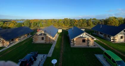 NEW Holiday Home 'Ferienhaus Seeglück2 Am Tollensesee' with Lake View, Private Terrace and Wi-Fi