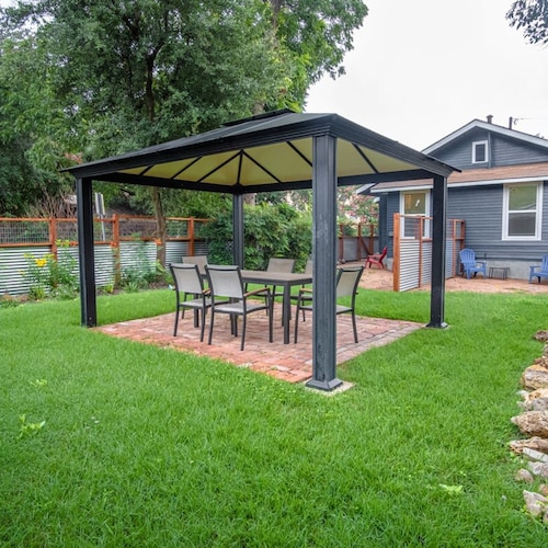 Remodeled Modern 1BR 1BA Apt Near Downtown 5min Pearl