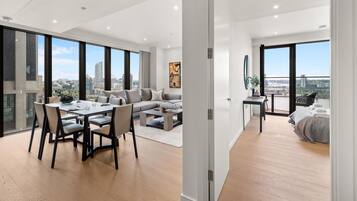 Apartment | 2 bedrooms, Internet