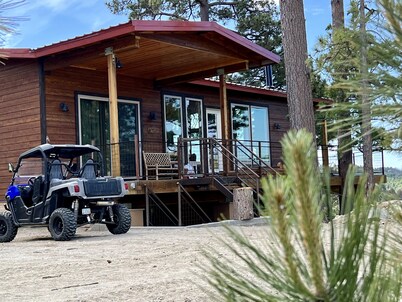 Mountain Dreams … Cozy Cabin... Spectacular Views
