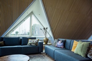 6 bedrooms - Amazing Villa bij Klaas With 4 Bathrooms (Rijs)