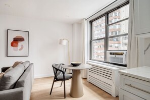 Interior - Dreamy Midtown East 1BR w/ Doorman, nr Grand Central, by Blueground (Midtown)